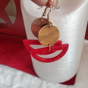 Handmade BEAUTIFUL Red and Gold Earrings!!
